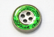 ピスボタン（エポキ金属/ロゴ：黒/バック：緑）